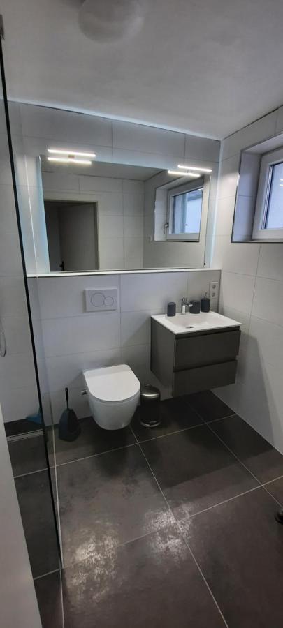 Arrive & Relax - Volkmar Apartment Dusseldorf Ngoại thất bức ảnh