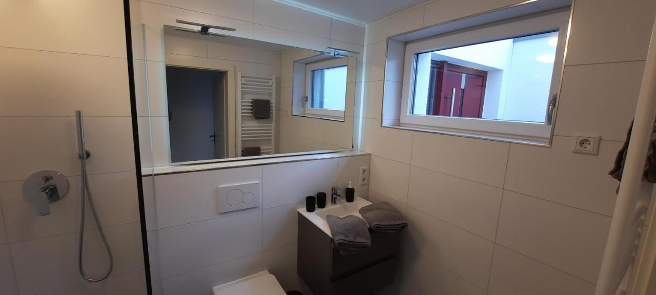Arrive & Relax - Volkmar Apartment Dusseldorf Ngoại thất bức ảnh